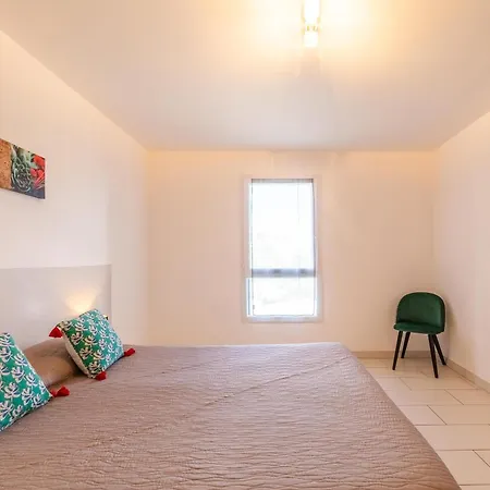 Les Alizes & Aparthotel L'Ile-Rousse (Corsica)