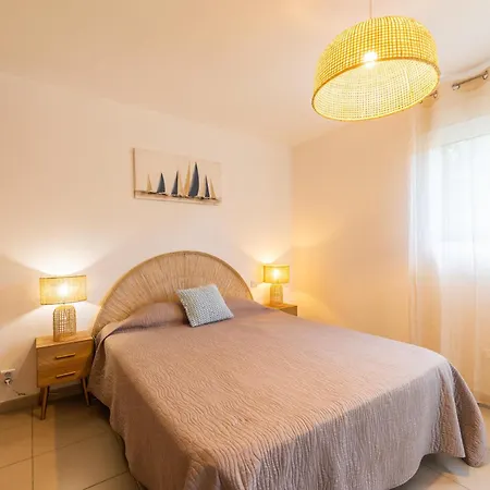Aparthotel Les Alizes & L'Ile-Rousse (Corsica)