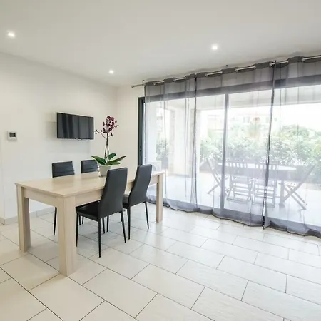 Les Alizes & Л'Иль-Рус