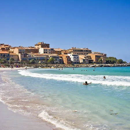 Ξενοδοχείο με διαμερίσματα Les Alizes &