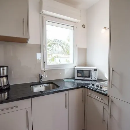 Les Alizes & 3* LʼÎle-Rousse