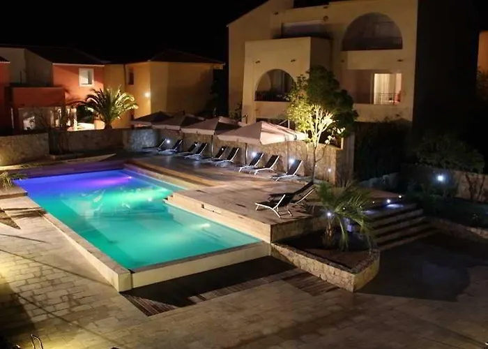 Les Alizes & Aparthotel 3*