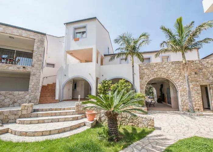 Les Alizes & LʼÎle-Rousse