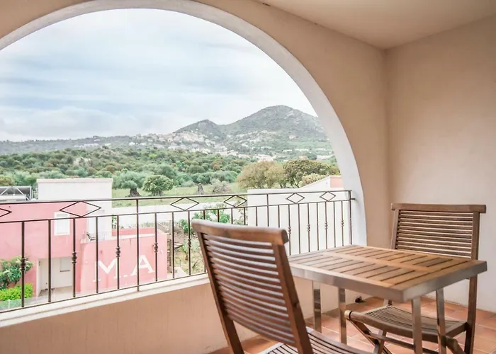 Les Alizes & LʼÎle-Rousse